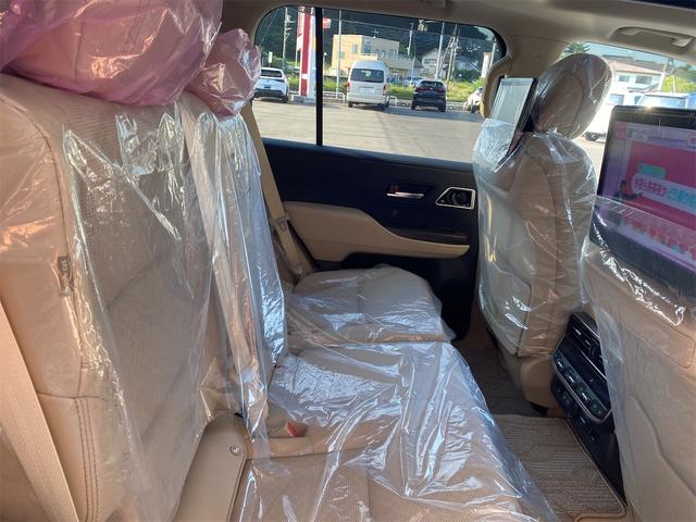 TOYOTA LAND CRUISER ZX | 2023 | PEARL | 24 km | details TOYOTA LAND CRUISER ZX | 2023 | PEARL | 24 km | details