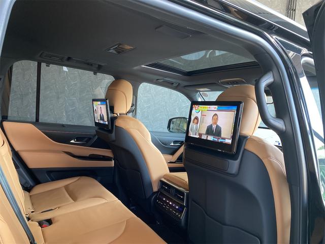 ＬＸ ＬＸ６００　１２．３インチメーカーナビ／リアエンターテイメント／マークレビンソン／デジタルインナーミラー／クールボックス／３眼ＬＥＤヘッドランプ／置くだけ充電／ルーフレール／ビルドインＥＴＣ２．０／パワーシート（12枚目）