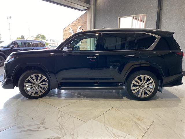 ＬＸ ＬＸ６００　エグゼクティブ／マークレビンソン／リアモニター　デジタルインナーミラー　モデリスタエアロ（Ｆ／Ｓ／Ｒ）　ＥＴＣ２．０　全方位モニター　バックカメラ　シートヒーター・エアコン　ステアリングヒーター　パワーシート　電動リアゲート　サンルーフ　ＨＵＤ（5枚目）