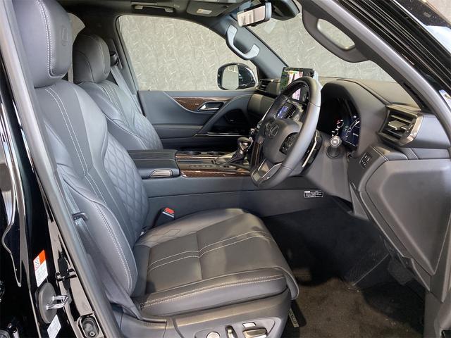 ＬＸ ＬＸ６００　エグゼクティブ／マークレビンソン／リアモニター　デジタルインナーミラー　モデリスタエアロ（Ｆ／Ｓ／Ｒ）　ＥＴＣ２．０　全方位モニター　バックカメラ　シートヒーター・エアコン　ステアリングヒーター　パワーシート　電動リアゲート　サンルーフ　ＨＵＤ（13枚目）