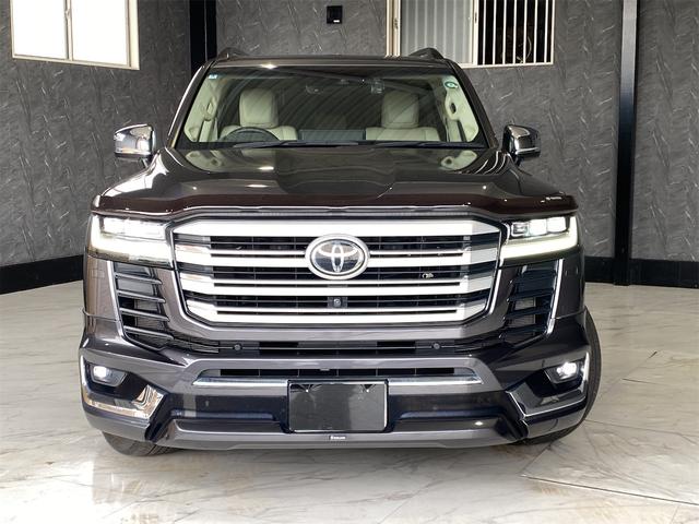 ランドクルーザー ＺＸ／モデリスタエアロ／パノラミックビューモニター／ＪＢＬ／　ＣＯＯＬＢＯＸ　リアエンターテイメント　純正アルミ　メモリー付パワーシート　パワーバックドア　ドラレコ　エアシート　サンルーフ　ＥＴＣ２．０　ルーフレール　３列シート　禁煙車両　ＬＥＤ　４ＷＤ（2枚目）