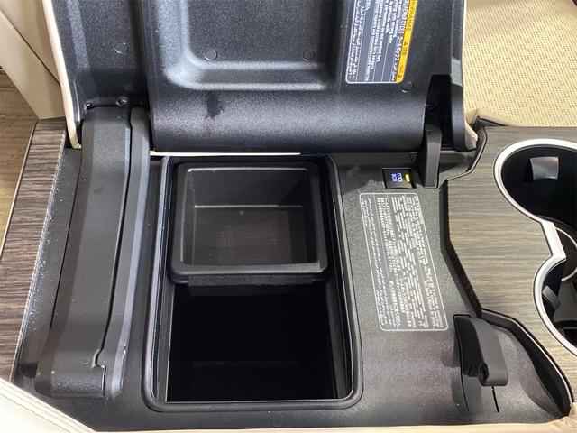 ランドクルーザー ＺＸ／モデリスタエアロ／パノラミックビューモニター／ＪＢＬ／　ＣＯＯＬＢＯＸ　リアエンターテイメント　純正アルミ　メモリー付パワーシート　パワーバックドア　ドラレコ　エアシート　サンルーフ　ＥＴＣ２．０　ルーフレール　３列シート　禁煙車両　ＬＥＤ　４ＷＤ（29枚目）