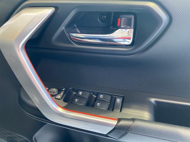 ライズ Ｚ／４ＷＤ／ディスプレイオーディオ／登録済未使用車／　パノラミックビューモニター　ワンオーナー　全周囲カメラ　バックカメラ　４ＷＤ　純正フルセグＴＶ　スマートキー　衝突安全ボディ　アイドリングストップ　スマートアシスト　オートライト　ＬＥＤヘッドライト（24枚目）