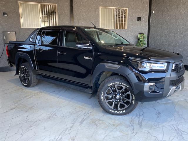 交通機関でご来店の際は、つくばエクスプレス【つくば駅】よりお車で約５分のところにございます。事前にご連絡いただければ駅までの送迎も可能です！