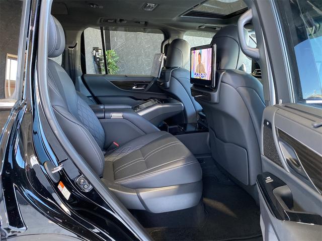 LX LX600 エグゼクティブ/マークレビンソン/リアエンタメ デジタルインナーミラー パノラミックビュー マークレビンソン Rエンターテイメント CD・DVD ドラレコ ステアリングヒーター パドルシフト メモリー付Pシート Pバックドア 置くだけ充電 4WD(14枚目)