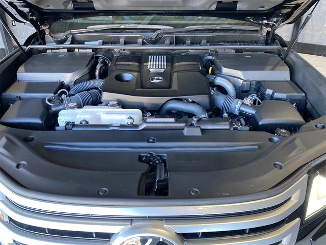 LX LX600 エグゼクティブ/マークレビンソン/リアエンタメ デジタルインナーミラー パノラミックビュー マークレビンソン Rエンターテイメント CD・DVD ドラレコ ステアリングヒーター パドルシフト メモリー付Pシート Pバックドア 置くだけ充電 4WD(17枚目)