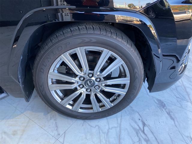 LX LX600 エグゼクティブ/マークレビンソン/リアエンタメ デジタルインナーミラー パノラミックビュー マークレビンソン Rエンターテイメント CD・DVD ドラレコ ステアリングヒーター パドルシフト メモリー付Pシート Pバックドア 置くだけ充電 4WD(19枚目)