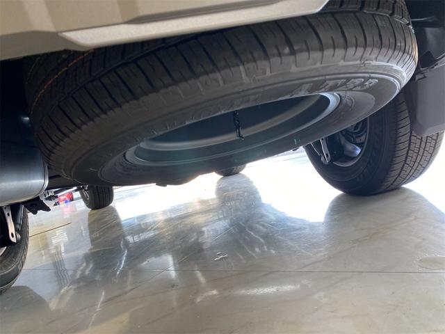 ランドクルーザー２５０ ＶＸ　デジタルインナーミラー　ルーフレール　サンルーフ　ＥＴＣ２．０　４ＷＤ　１オ－ナ－　Ｐシート　トヨタチームメイト　ドライバーモニターカメラ　ＦＣＴＡ　ＬＣＡ　緊急時操舵支援　全周囲モニター　３列シート（23枚目）