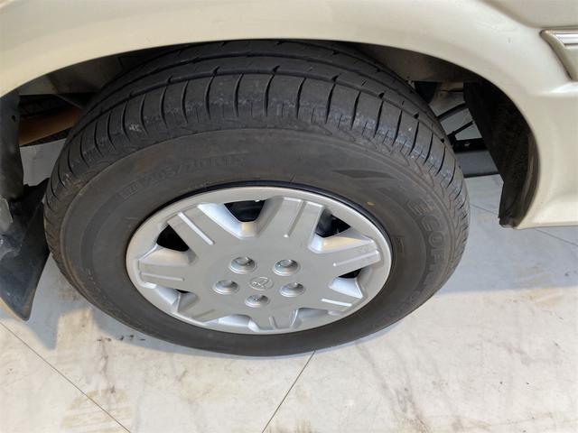 ハイエースワゴン リビングサルーンEX/両側スライドドア/サンルーフ/ETC 電動格納ミラー スペアタイヤ ETC 3列シート パワーウィンドウ パワーステアリング サンルーフ ABS エアコン 両側スライドドア(20枚目)