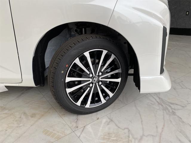 ルーミー カスタムＧ－Ｔ／登録済未使用車／パノラミックビューＰＫＧ　ワンオーナー　純正９インチディスプレイオーディオ　パノラミックビューモニター　両側パワースライドドア　コンフォートＰＫＧ　シートヒーター　マルチビューカメラ　ＬＥＤライト　フルフラット　ＬＤＡ　ＵＳＢ（19枚目）