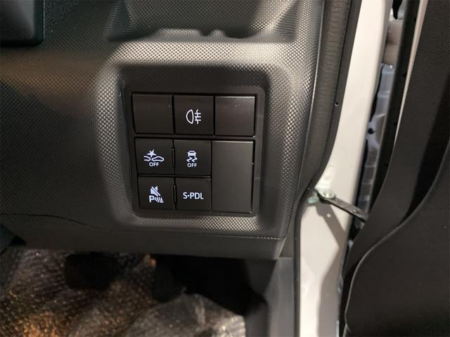 ライズ Ｚ／ＨＹ／１オーナー／登録済未使用車／ディスプレイオーディオ　パノラミックビューモニター　ワンオーナー　全周囲カメラ　バックカメラ　純正フルセグＴＶ　スマートキー　衝突安全ボディ　アイドリングストップ　スマートアシスト　オートライト　ＬＥＤライト　シートヒーター（23枚目）