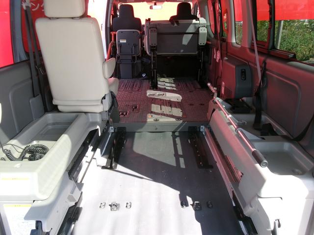 ＮＶ３５０キャラバンバン チェアキャブ車いす４基　チェアキャブ車いす４基（9枚目）