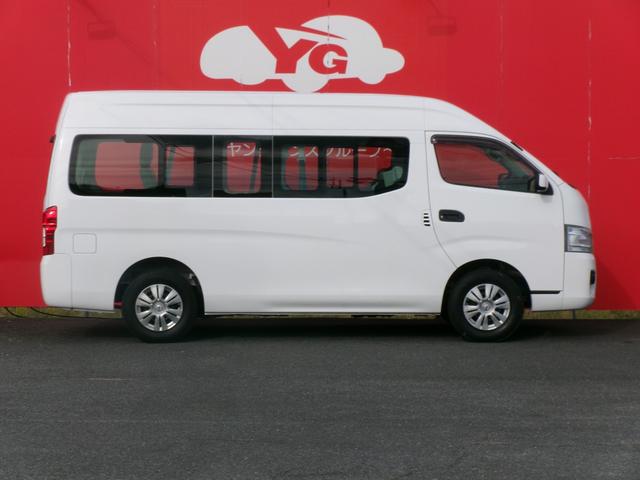 ＮＶ３５０キャラバンバン スーパーロングＤＸターボ　４ドアバン２．５ＤＴチェアキャブＤ仕様　４ＷＤ　車いす４基（4枚目）