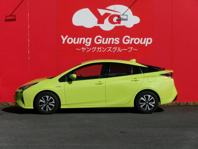 プリウス S(2枚目)