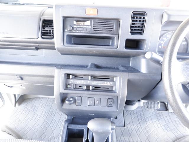 ジャンボSAIIIt パートタイム4WD オートマチック LEDヘッドライト 衝突軽減ブレーキアシスト ワンオーナー 禁煙車両 ジャンボシートリクライニング キーレス(17枚目)