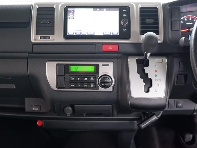 ハイエースバン ロングスーパーＧＬマルチロールトランスポータタイプＩＩ　４型　ディーゼル４ＷＤ　ベットキット　ＬＳＤ　禁煙車　フルセグＴＶ　Ｂｌｕｅｔｏｏｔｈ　　ＥＴＣ　バックカメラ　両側スライドドア　ＭＲＴト　ターボ　ＡＣ１００Ｖ電源　ＤＶＤ再生　ＬＥＤヘッドライト（19枚目）