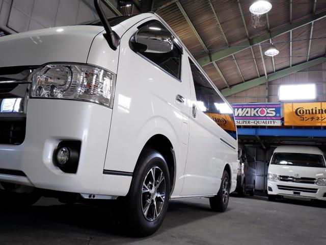 ハイエースバン ロングスーパーＧＬマルチロールトランスポータタイプＩＩ　４型　ディーゼル４ＷＤ　ベットキット　ＬＳＤ　禁煙車　フルセグＴＶ　Ｂｌｕｅｔｏｏｔｈ　　ＥＴＣ　バックカメラ　両側スライドドア　ＭＲＴト　ターボ　ＡＣ１００Ｖ電源　ＤＶＤ再生　ＬＥＤヘッドライト（45枚目）