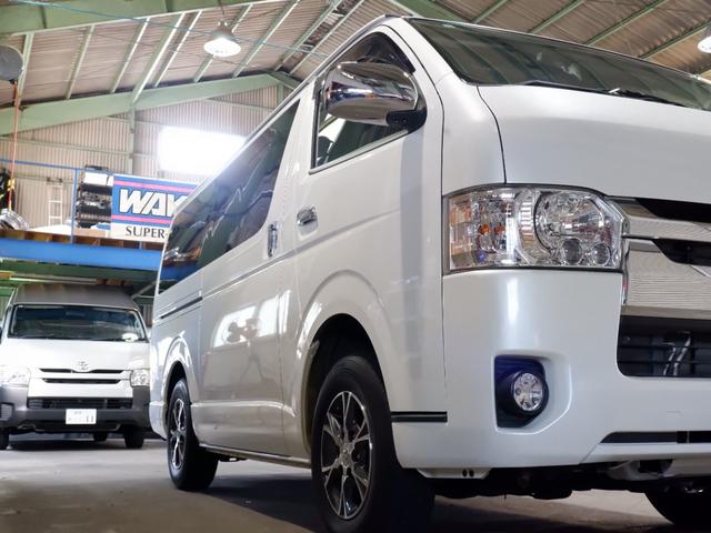 ハイエースバン ロングスーパーＧＬマルチロールトランスポータタイプＩＩ　４型　ディーゼル４ＷＤ　ベットキット　ＬＳＤ　禁煙車　フルセグＴＶ　Ｂｌｕｅｔｏｏｔｈ　　ＥＴＣ　バックカメラ　両側スライドドア　ＭＲＴト　ターボ　ＡＣ１００Ｖ電源　ＤＶＤ再生　ＬＥＤヘッドライト（46枚目）