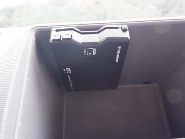 ハイエースバン ＳロングワイドＤＸ　ＧＬパッケージ　３型　Ｂｌｕｅｔｏｏｔｈ　バックカメラ　ＥＴＣ　キーレスエントリー　フルセグ　ワンオーナー車　記録簿　電格ミラー　リアヒーター　リアクーラー（18枚目）
