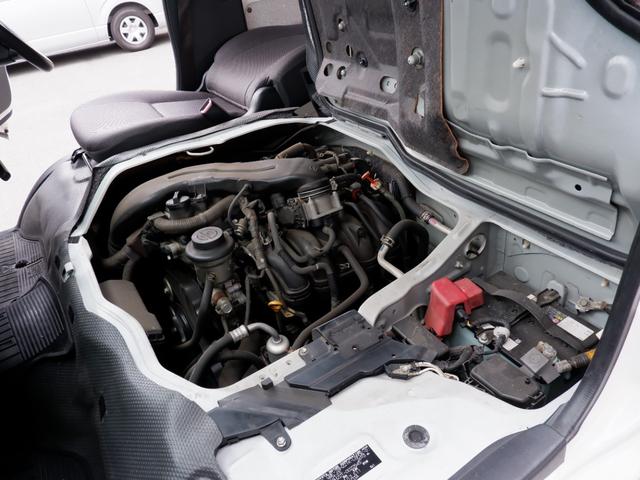 ハイエースバン ＳロングワイドＤＸ　ＧＬパッケージ　３型　Ｂｌｕｅｔｏｏｔｈ　バックカメラ　ＥＴＣ　キーレスエントリー　フルセグ　ワンオーナー車　記録簿　電格ミラー　リアヒーター　リアクーラー（61枚目）