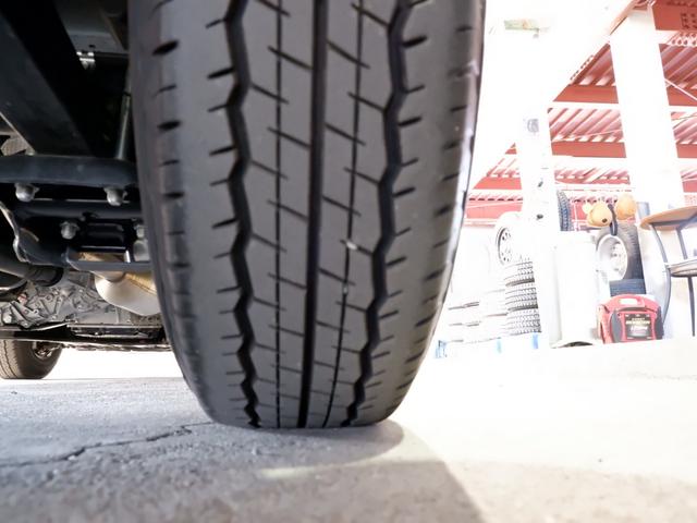 ハイエースバン ロングスーパーGL アラウンドビューモニター SD ダブルエアコン クリアランスソナー オートマチックハイビーム LEDヘッド 運転席エアバッグ ドラレコ イモビライザー オートエアコン フルセグテレビ フルタイム4WD(57枚目)