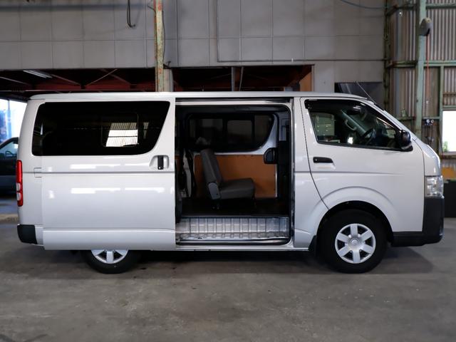 ハイエースバン ロングDX(10枚目)