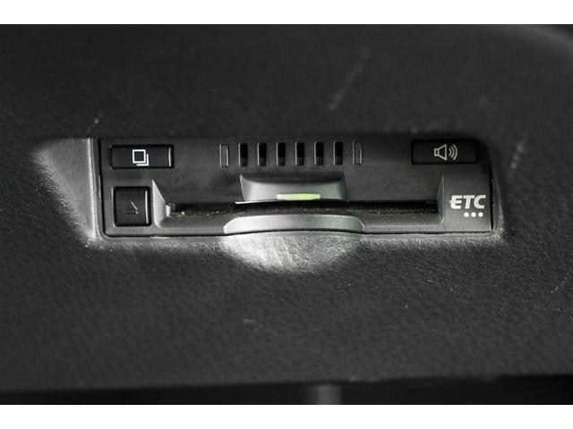 Ｃ－ＨＲ Ｇ　メモリーナビ　ＥＴＣ　バックカメラ　ハーフレザーシート　アルミホイール　フルセグ　オートクルーズコントロール　ＤＶＤ再生　衝突防止システム　ＬＥＤヘッドランプ　スマートキー　盗難防止システム　エアコン（7枚目）