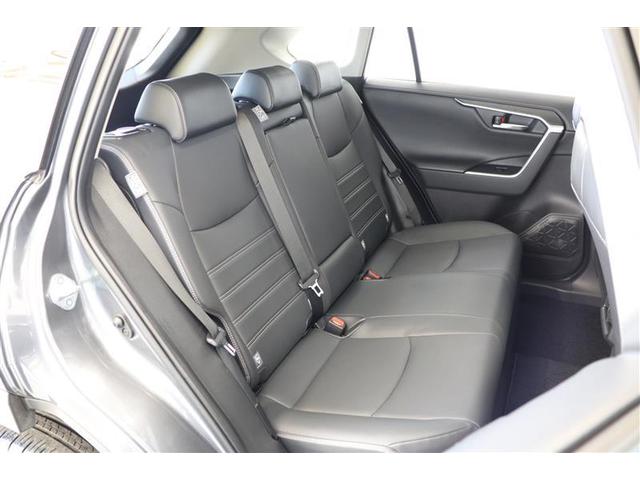 ＲＡＶ４ ハイブリッドＧ　４ＷＤ　メモリーナビ　ＥＴＣ　バックカメラ　アルミホイール　フルセグ　オートクルーズコントロール　衝突防止システム　ＬＥＤヘッドランプ　ドライブレコーダー　スマートキー　パワーシート　盗難防止システム（16枚目）