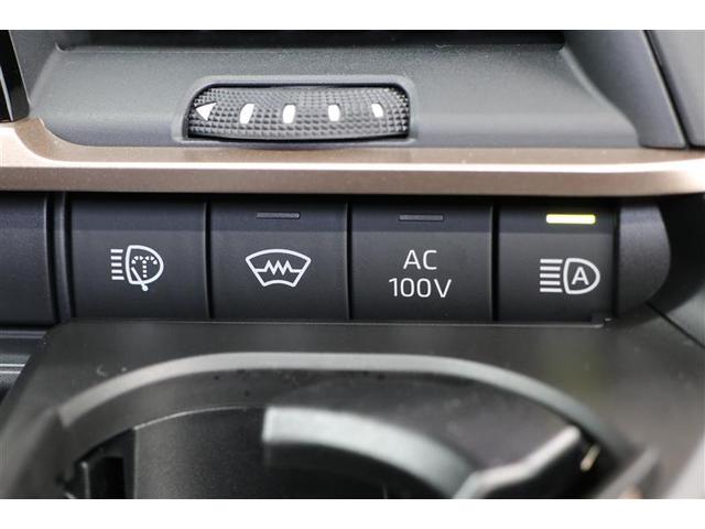 クラウンスポーツ Ｚ　４ＷＤ　メモリーナビ　ＥＴＣ　バックカメラ　革シート　サンルーフ　アルミホイール　フルセグ　オートクルーズコントロール　１００Ｖ電源　寒冷地仕様　衝突防止システム　ＬＥＤヘッドランプ　ワンオーナー（10枚目）