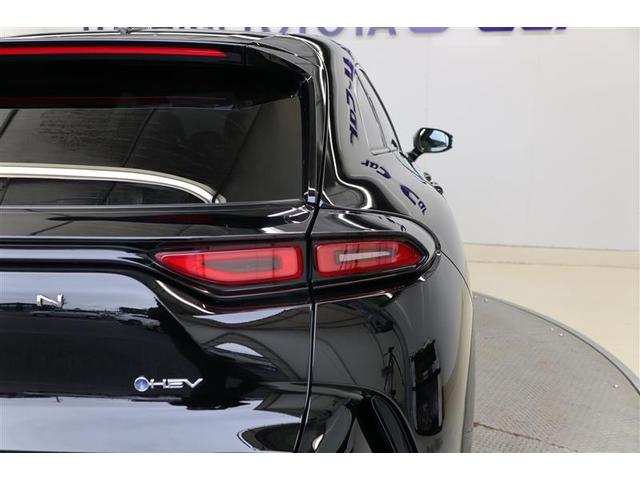 クラウンスポーツ Ｚ　４ＷＤ　メモリーナビ　ＥＴＣ　バックカメラ　革シート　サンルーフ　アルミホイール　フルセグ　オートクルーズコントロール　１００Ｖ電源　寒冷地仕様　衝突防止システム　ＬＥＤヘッドランプ　ワンオーナー（23枚目）