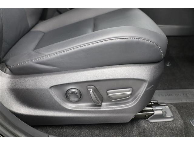 クラウンスポーツ Ｚ　４ＷＤ　メモリーナビ　ＥＴＣ　バックカメラ　革シート　サンルーフ　アルミホイール　フルセグ　オートクルーズコントロール　１００Ｖ電源　寒冷地仕様　衝突防止システム　ＬＥＤヘッドランプ　ワンオーナー（26枚目）