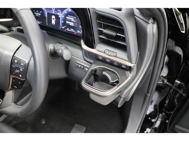 クラウンスポーツ Ｚ　４ＷＤ　メモリーナビ　ＥＴＣ　バックカメラ　革シート　サンルーフ　アルミホイール　フルセグ　オートクルーズコントロール　１００Ｖ電源　寒冷地仕様　衝突防止システム　ＬＥＤヘッドランプ　ワンオーナー（27枚目）