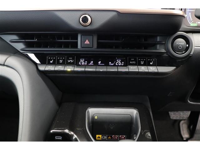 クラウンスポーツ Ｚ　４ＷＤ　メモリーナビ　ＥＴＣ　バックカメラ　革シート　サンルーフ　アルミホイール　フルセグ　オートクルーズコントロール　１００Ｖ電源　寒冷地仕様　衝突防止システム　ＬＥＤヘッドランプ　ワンオーナー（32枚目）