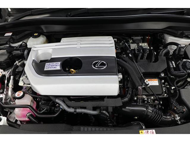 UX UX250h バージョンL HDDナビ バックカメラ 革シート アルミホイール フルセグ 衝突防止システム スマートキー 記録簿 ワンオーナー エアコン パワーステアリング パワーウィンドウ(21枚目)