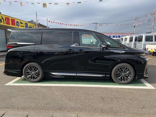 ヴェルファイアハイブリッド Z プレミア(4枚目)