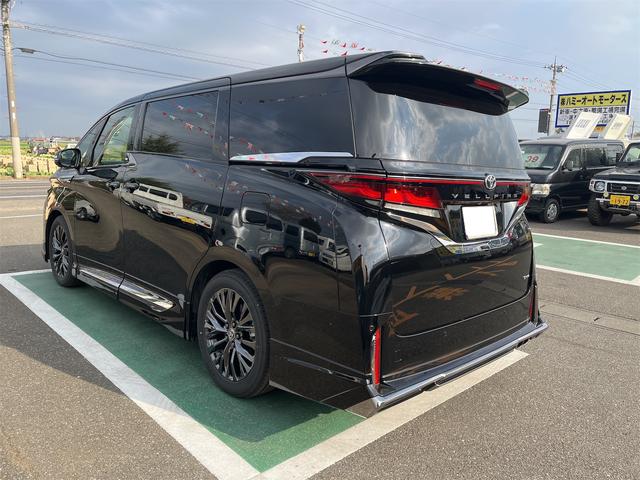 ヴェルファイアハイブリッド Z プレミア(8枚目)