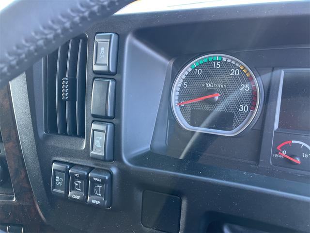 ギガ カスタム レッカー車 ターボ ザックリフト ユニック1003 ラジコン ウインチ20XL リターダ Wデフ リーフスプリング ベット付 アルミ回転灯 10.1インチAIモニターバックカメラ(24枚目)