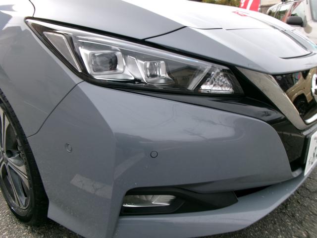 リーフ G 禁煙車 純正9インチナビ 全方位カメラ スマートキー ドライブレコーダー デジタルインナーミラー 17インチアルミ シートヒーター ハンドルヒーター プロパイロット LEDライト ETC(3枚目)