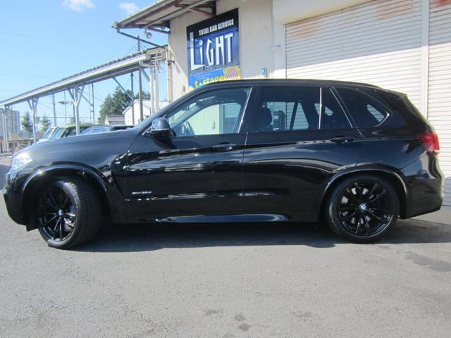 Ｘ５ ｘＤｒｉｖｅ　３５ｄ　Ｍスポーツ　ブラックアウト　ディーゼル車パノラマミックサンルーフ前後ドラレコ、ソナー付きパワーバックドア純正２０インチＡＷ（5枚目）