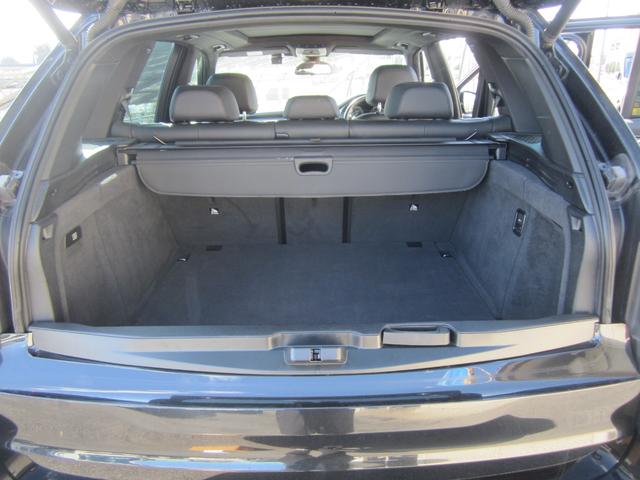 Ｘ５ ｘＤｒｉｖｅ　３５ｄ　Ｍスポーツ　ブラックアウト　ディーゼル車パノラマミックサンルーフ前後ドラレコ、ソナー付きパワーバックドア純正２０インチＡＷ（30枚目）