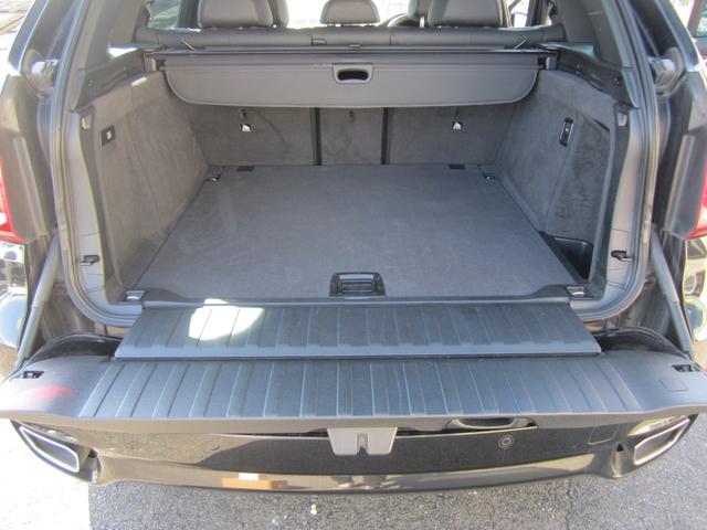 Ｘ５ ｘＤｒｉｖｅ　３５ｄ　Ｍスポーツ　ブラックアウト　ディーゼル車パノラマミックサンルーフ前後ドラレコ、ソナー付きパワーバックドア純正２０インチＡＷ（31枚目）