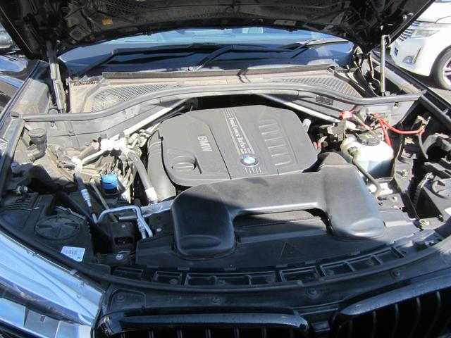 Ｘ５ ｘＤｒｉｖｅ　３５ｄ　Ｍスポーツ　ブラックアウト　ディーゼル車パノラマミックサンルーフ前後ドラレコ、ソナー付きパワーバックドア純正２０インチＡＷ（40枚目）