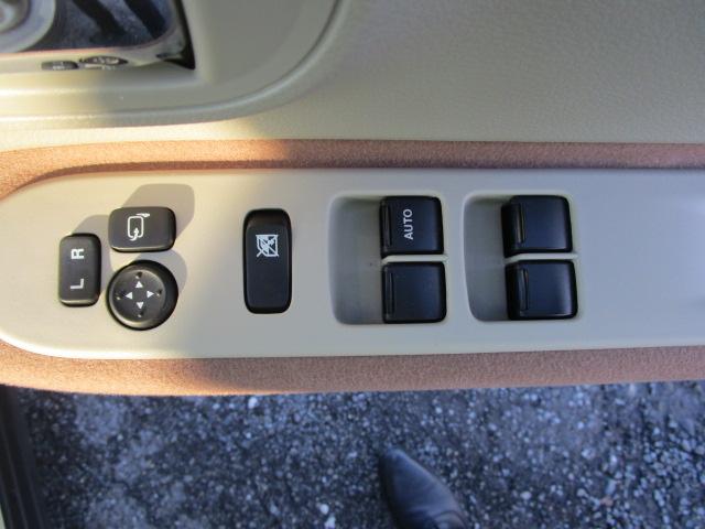 アルトラパン Ｘ　５型　スズキセーフティサポート　デュアルカメラブレーキサポート　後退時ブレーキサポート　誤発進抑制機能　後方誤発進抑制機能　ＬＥＤヘッドランプ　ハイビームアシスト　アイドリングストップ　１４インチアルミ　両席シートヒーター（44枚目）