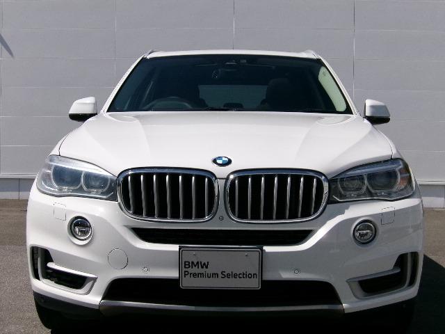 Ｘ５ ｘＤｒｉｖｅ　３５ｄ　ｘライン　１オーナー　４ＷＤ　ＨＤＤナビ　ＥＴＣ　Ｂカメラ　３６０カメラ　サンルーフ　ブラウンレザー　シートヒーター　３ｒｄシート　純正地デジ　リアモニター　Ｂｌｕｅｔｏｏｔｈ接続　純正１９ＡＷ（9枚目）