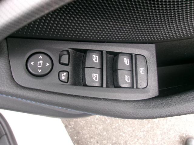 １シリーズ １１８ｄ　Ｍスポーツ　元社有車　ＨＤＤナビ　ＥＴＣ　ＡＣＣ　Ｂカメラ　アップルカープレイ　純正１８ＡＷ（38枚目）