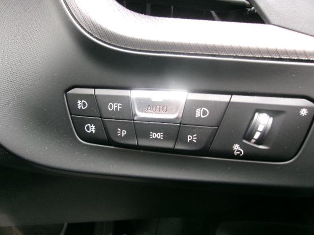 １シリーズ １１８ｄ　Ｍスポーツ　ＡｐｐｌｅＣａｒＰｌａｙ　ＨＤＤナビ　ＡＣＣ　ＥＴＣ　Ｂカメラ　シートヒーター　ＬＥＤヘッドライト　オートトランク　ハーフレザー電動スポーツシート　純正１８ＡＷ（51枚目）