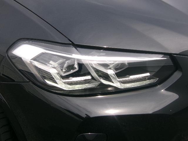 Ｘ３ ｘＤｒｉｖｅ　２０ｄ　Ｍスポーツ　元社有車　ＨＤＤナビ　ＡＣＣ　ＥＴＣ　アンビエントライト　ヘッドアップディスプレイ　アダプティブＬＥＤヘッドライト　ハーマンカードン　純正２０ＡＷ（4枚目）