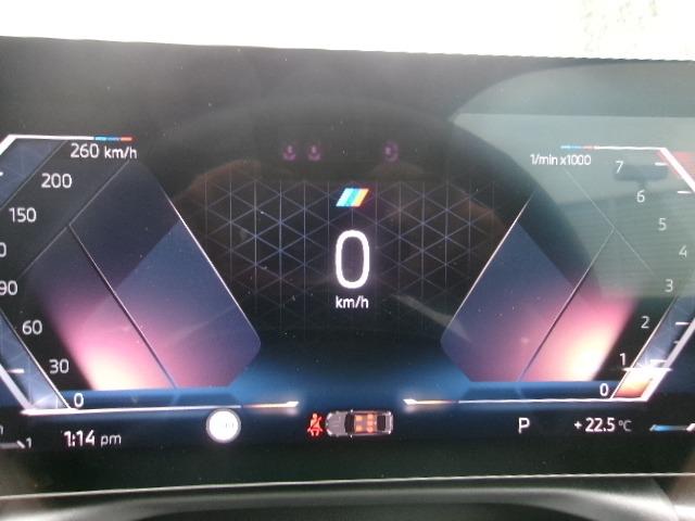 ３シリーズ ３１８ｉ　Ｍスポーツ　エディションシャドー　ＨＤＤナビ　ＡＣＣ　ＥＴＣ　３６０カメラ　カーブドディスプレイ　シートヒーター　ヘッドアップディスプレイ　アンビエントライト　ＬＥＤヘッドライト　アップルカープレイ　純正１９ＡＷ（44枚目）