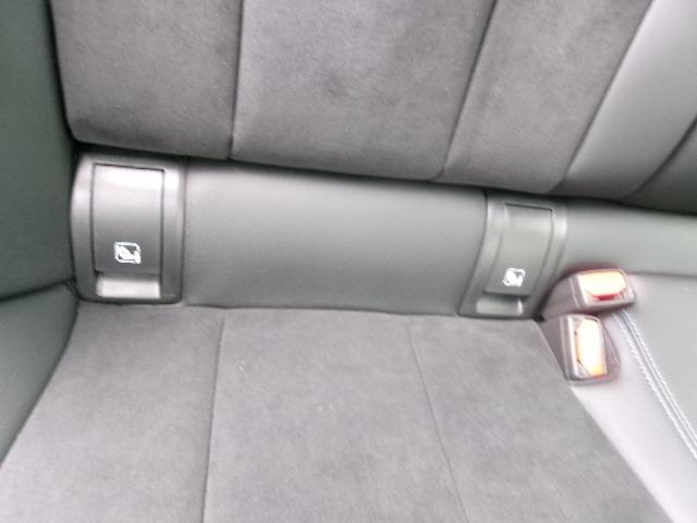３シリーズ ３１８ｉ　Ｍスポーツ　エディションシャドー　ＨＤＤナビ　ＡＣＣ　ＥＴＣ　３６０カメラ　カーブドディスプレイ　シートヒーター　ヘッドアップディスプレイ　アンビエントライト　ＬＥＤヘッドライト　アップルカープレイ　純正１９ＡＷ（64枚目）