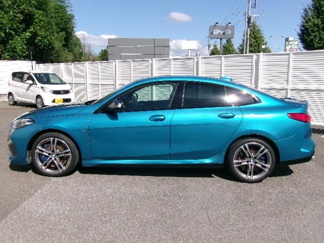 ２シリーズ Ｍ２３５ｉ　ｘＤｒｉｖｅグランクーペ　ＥＴＣ　ＡＣＣ　ＨＤＤナビ　アップルカープレイ　純正１８インチＡＷ　シートヒーター（13枚目）